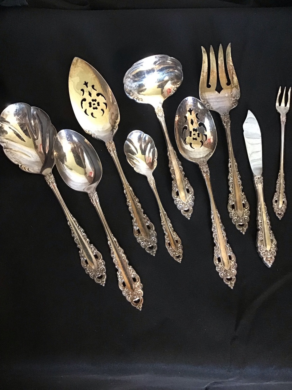 Ornate Silver-Tone Serving set. Community “Royal Granduer”